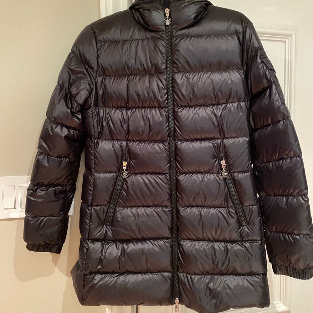 Moncler NEVER WORN Shiny Black Puffer Jacket